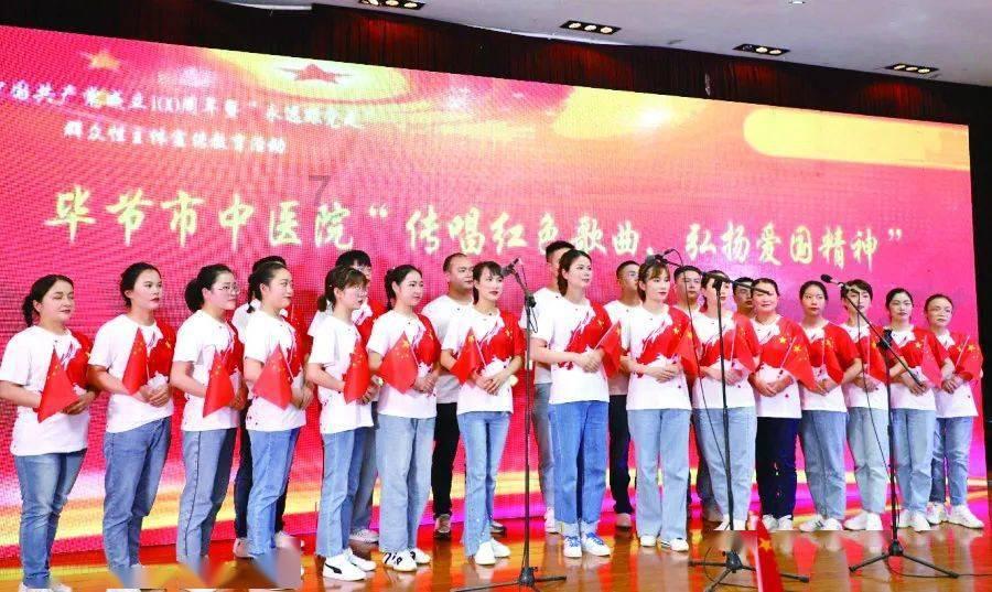 大开眼界！男演员古装剧穿高跟鞋，身高不够鞋底来凑，不怕崴脚？